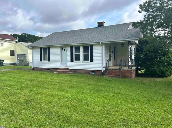 204 Edwards Rd, Lyman, SC 29365