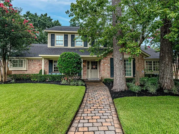 12314 Normont Dr, Houston, TX 77070