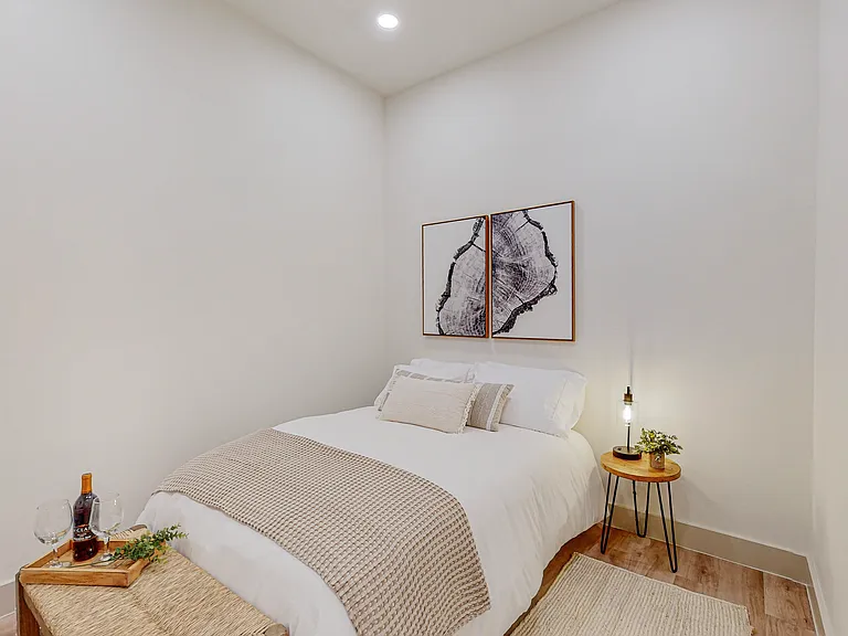 223 Sierra Dr SE #B1 — Photo 16