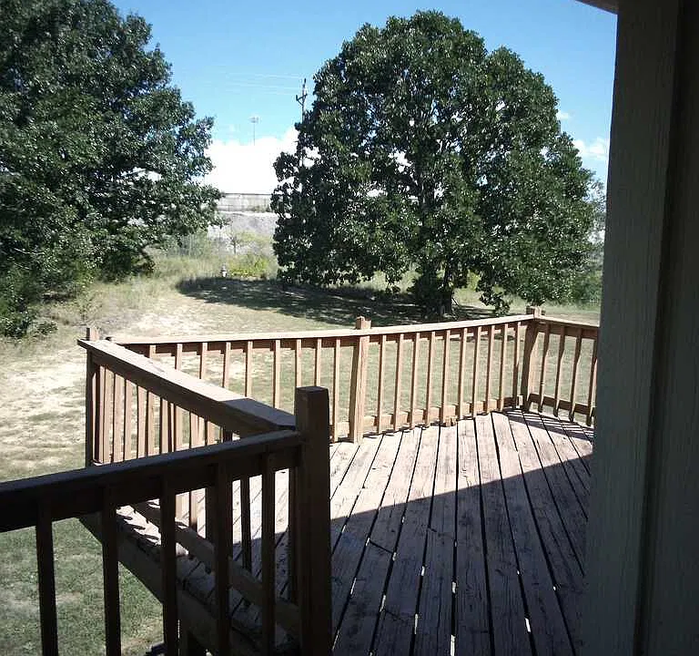 100 Walnut Grove Rd