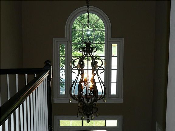 3rd image of 5101 Edgerton Dr