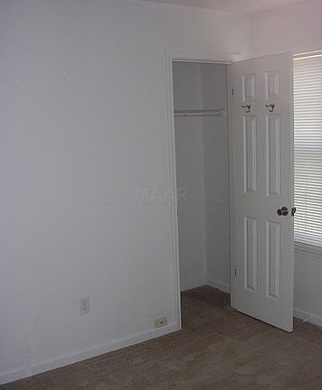 4th image of 6992 Tagen Ct