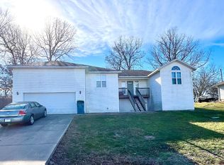 140 Clear Cove Drive, Reeds Spring, MO 65737