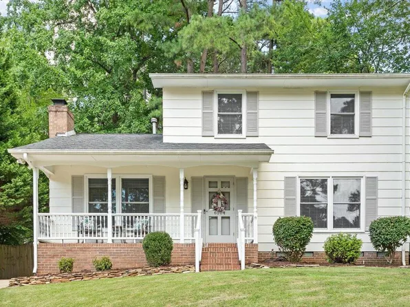 6104 Ballou Ct, Raleigh, NC 27609