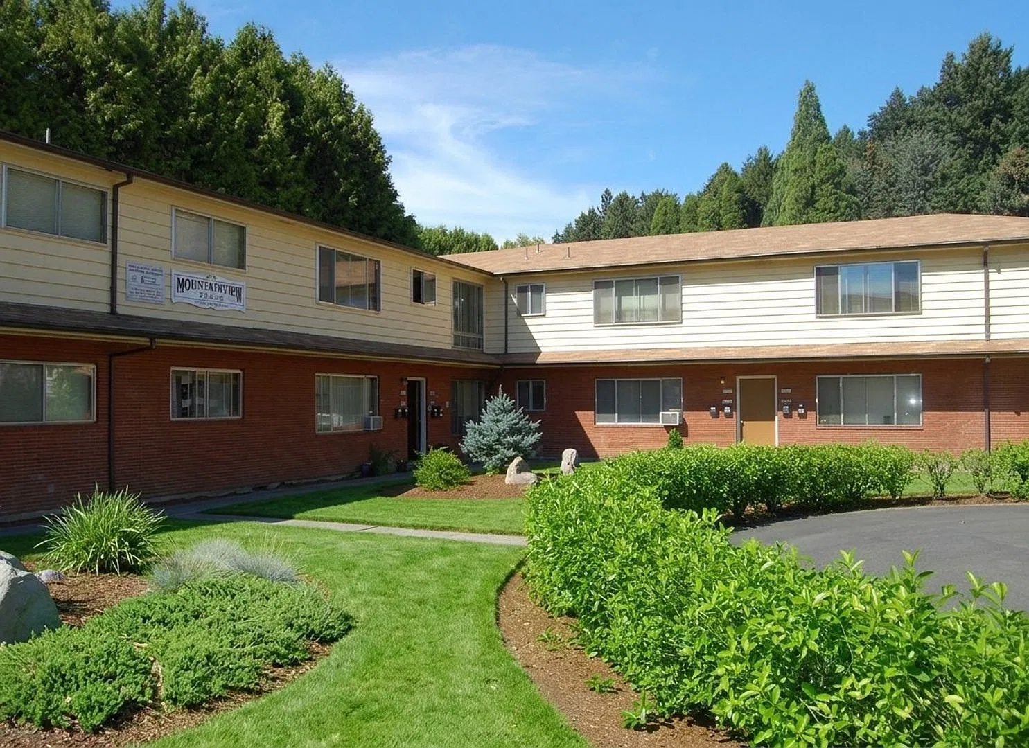 Mountain View Apts — Photo 1