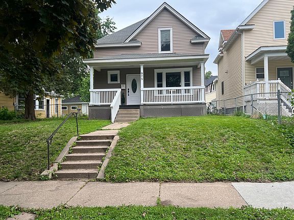 2nd image of 975 4th St E