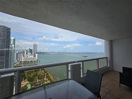 1717 N Bayshore Dr #B-4137 Photo 1