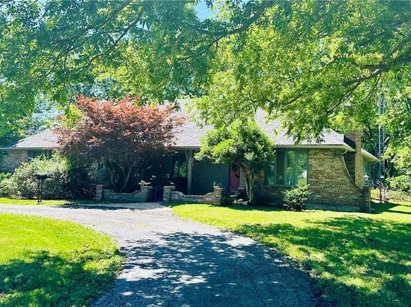 206 E State Route 2, Chilhowee, MO 64733