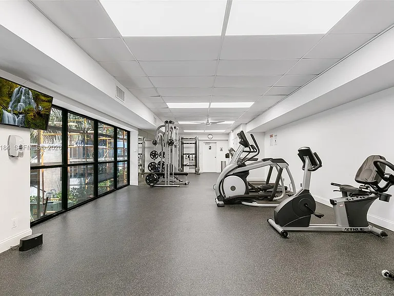 2401 S Ocean Dr #604 — Photo 40