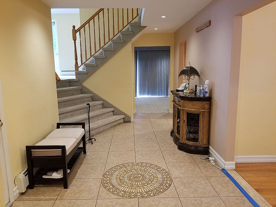 78 Cherrywood Dr, Manhasset Hills, NY 11040 Zillow