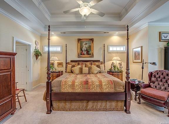 4th image of 2533 Firethorn Ct