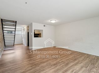 408 Ira Ave APT 1, San Antonio, TX 78209