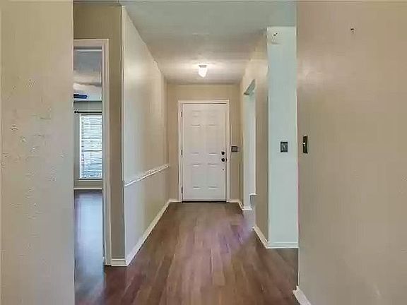 5th image of 2313 Glen Forest Ln
