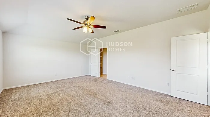 804 Loomis Trl — Photo 15