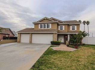 741 Kingsgate Dr, Corona, CA 92882