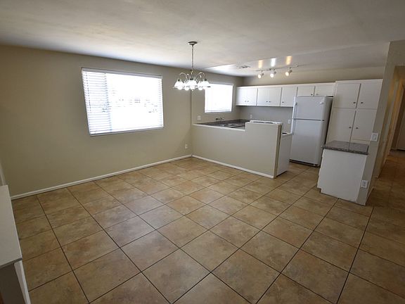 4th image of 5535 N 63rd Ave