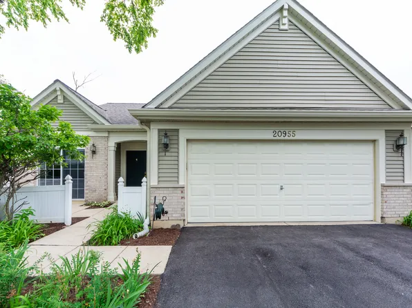 20955 W Blossom Ln, Plainfield, IL 60544