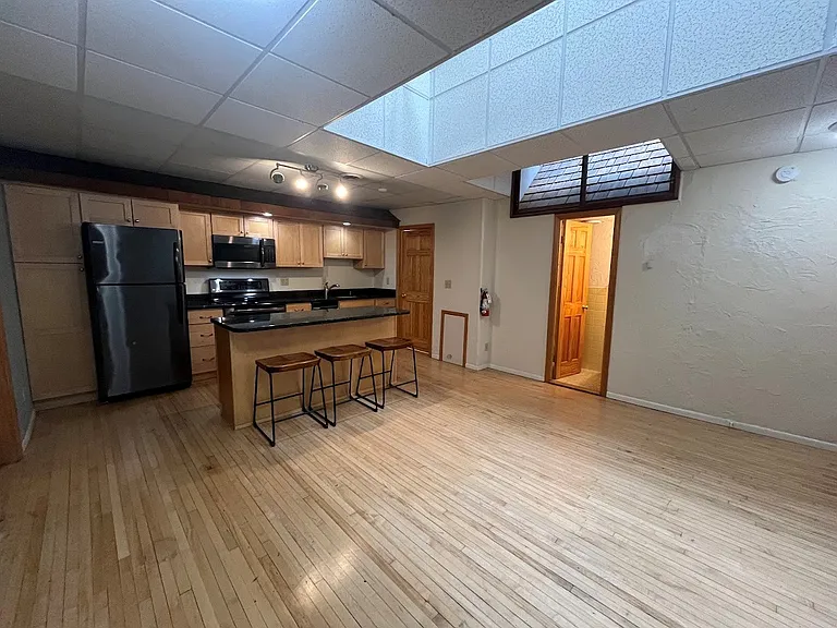 107.5 State St #1 — Photo 12