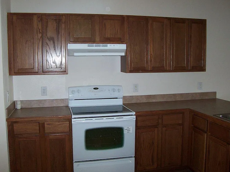 4292 Collinwood Dr — Photo 3