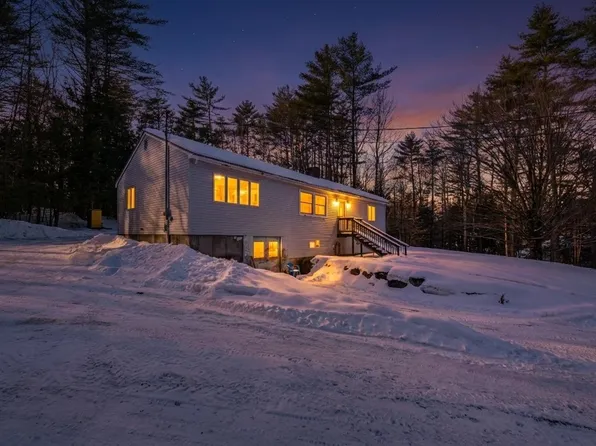 363 Main Street, New Hampton, NH 03256