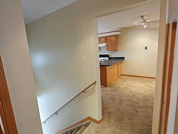 2nd image of 30298 Wedgewood Cir #41