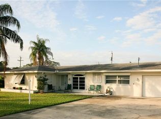 5254 Elm Ct, Cape Coral, FL 33904