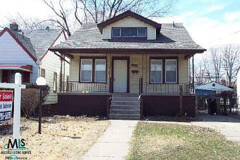1st image of 19723 Marx St