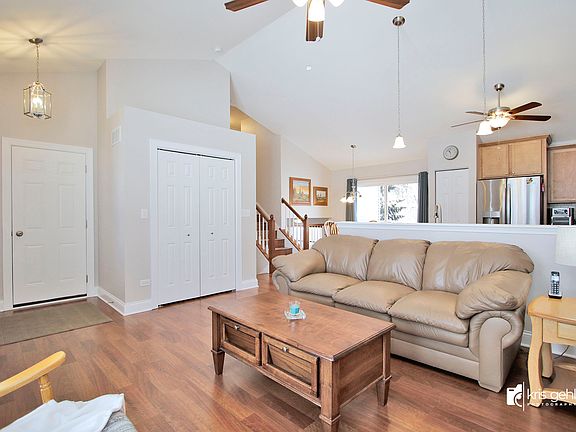 3rd image of 37570 N Amber Way