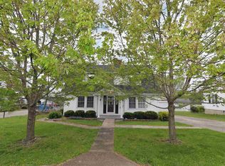44 Charlotte Hts, Williamstown, KY 41097