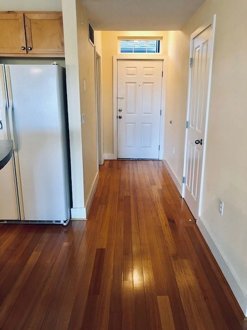 Riverfront Sandpiper Village Condo 2 Bedroom, 2 Baths!! — Photo 3