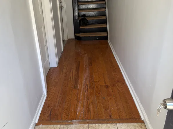 621 Columbia Avenue image 2 of 14