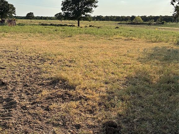 3rd image of 8418 Highway 183