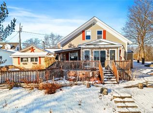 29 Rockland Dr, McAdam, NB E6J1V3