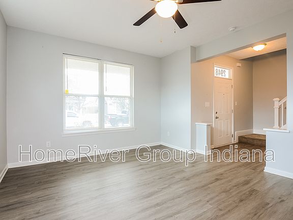 2nd image of 2948 Hervey St