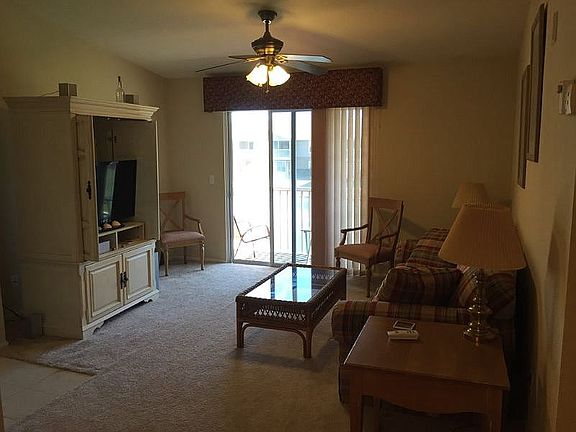 3rd image of 1830 Long Iron Dr APT 728