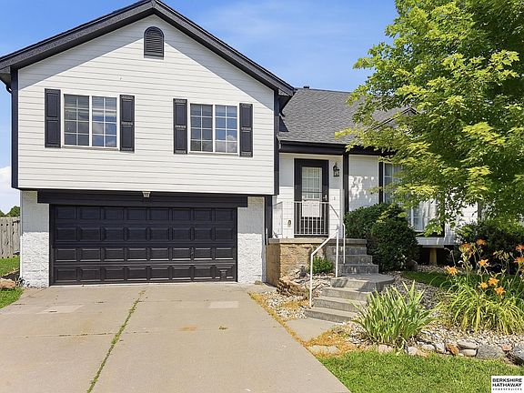 2nd image of 4215 N 170th St