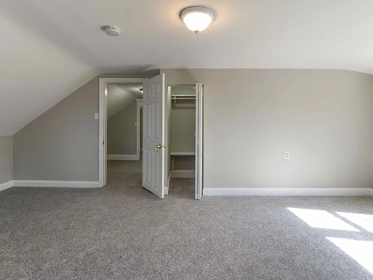 227 Frederick Ave — Photo 7