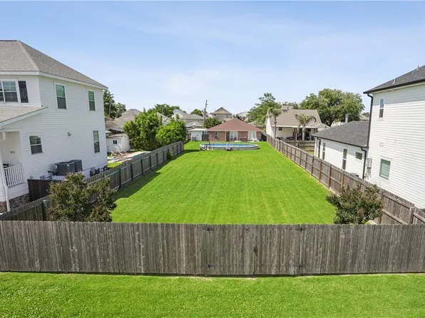 345 38th St, New Orleans, LA 70124