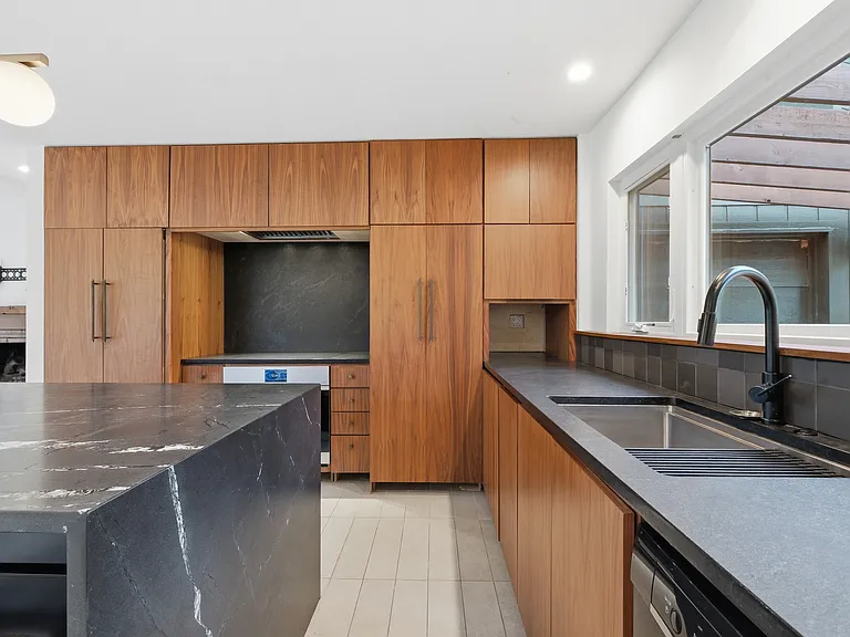 7907 NW Westside Dr — Photo 4