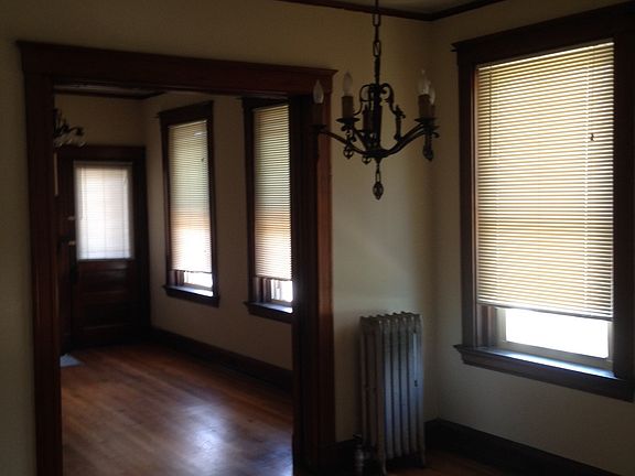 2nd image of 3201 Vine St #Multiple