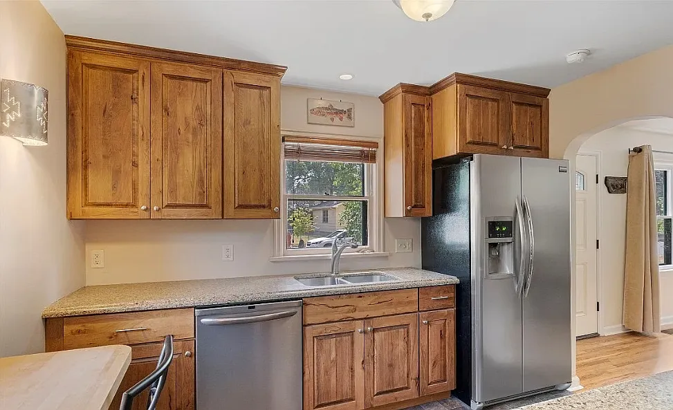 2 bed, 1100 sqft, $1,500 — Photo 1