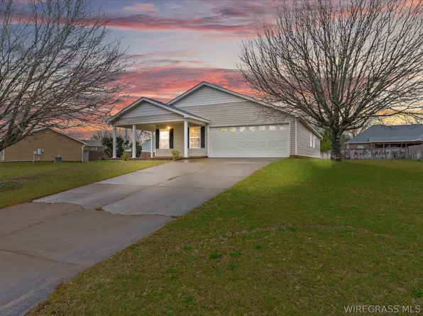 167 Griffith Ln, New Brockton, AL 36351