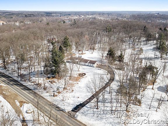 4th image of 4570 Honey Creek Ave NE