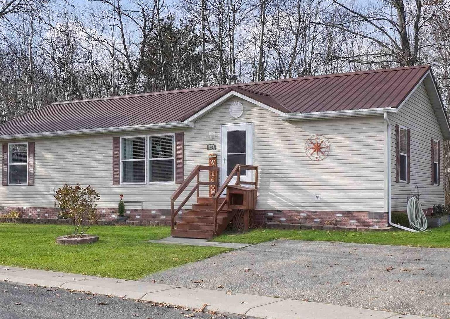 127 Hidden Spgs, Fort Gratiot, MI 48059 Zillow