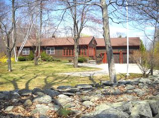 590 Pleasant St, Barre, MA 01005