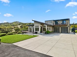 4108 Wallace Rd, Santa Rosa, CA 95404