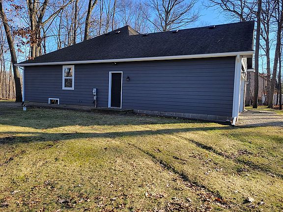 3rd image of 10557 Skeman Rd