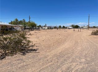 12713 S Yavapai Dr, Topock, AZ 86436