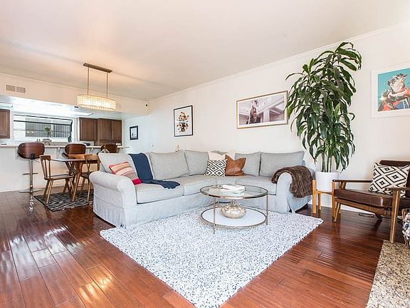 3rd image of 12726 Mitchell Ave #2