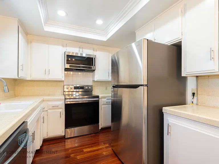 385 Cliff Dr #9 — Photo 8